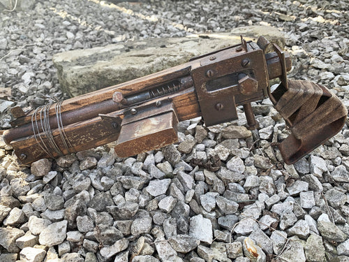 1:1 Scale Replica Pipe Pistol from the Fallout Game